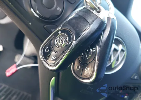 2018 Buick Regal Sportback Preferred from USA, damaged, VIN W04GL6SX9J1078477